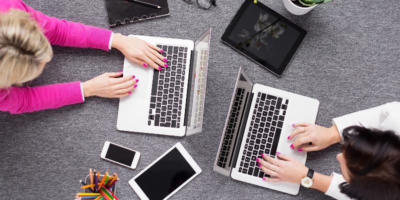 Praca zdalna przez internet (korzyści, możliwości, narzędzia)